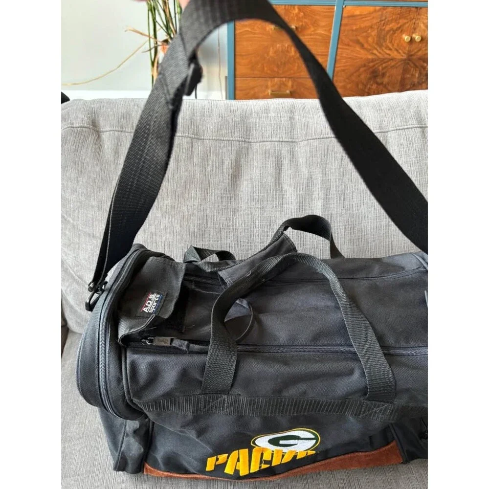 Vintage Green Bay Packers Duffel Gym Bag Black Canvas Brown Suede Bottom NFL